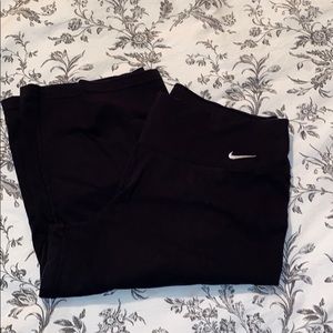 Nike workout yoga knee length relaxed fit